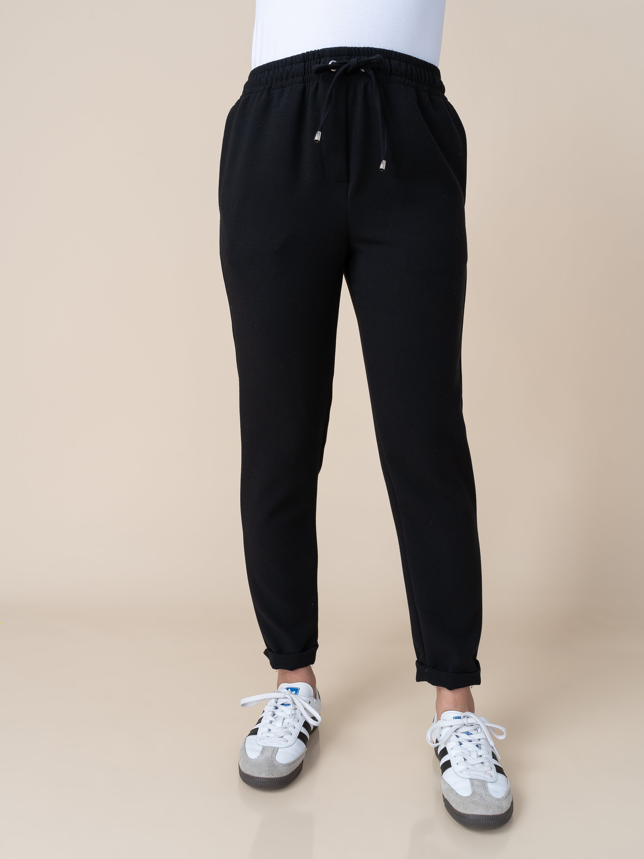 Formal Jogger Ariel Negro