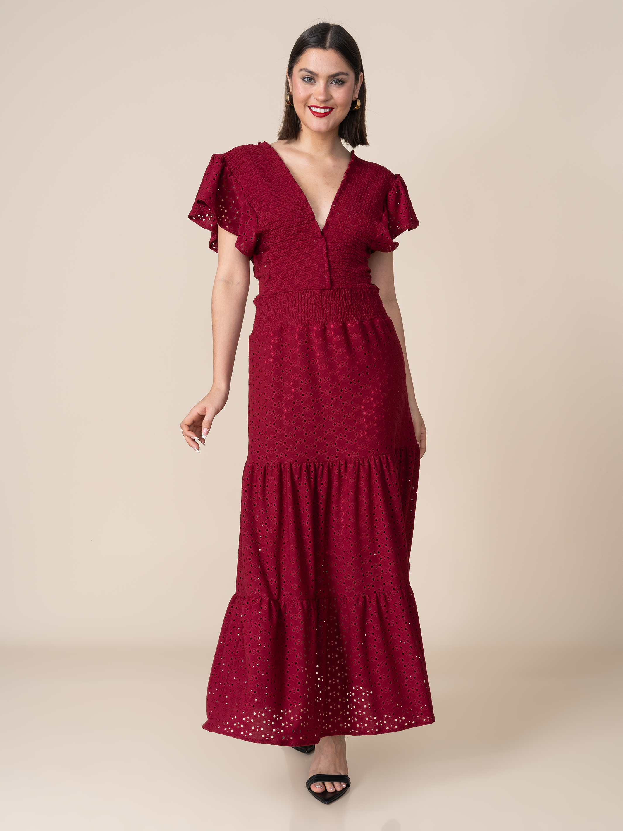 Vestido de Broderie Estela Guinda