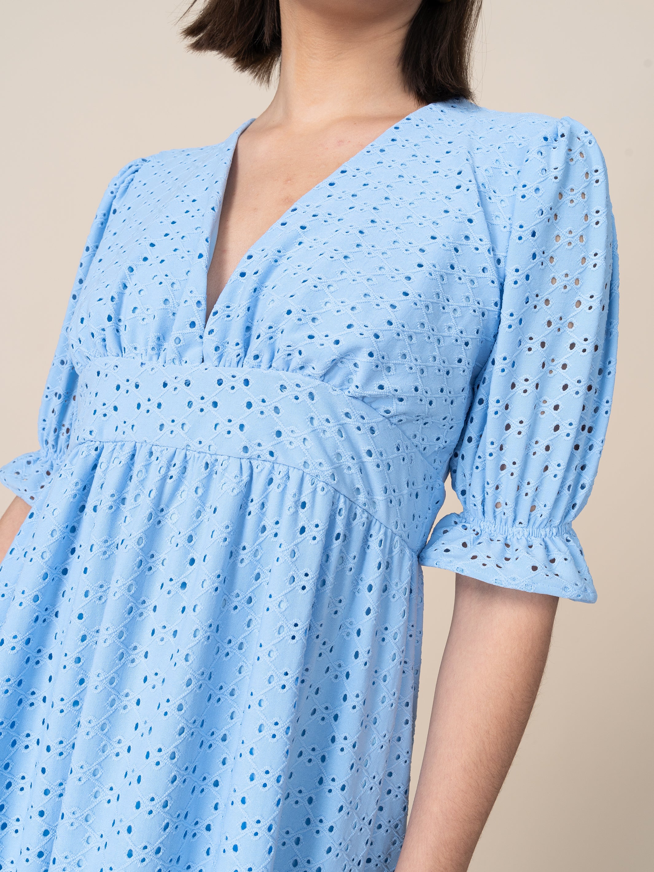 Vestido de Broderie 125 Celeste