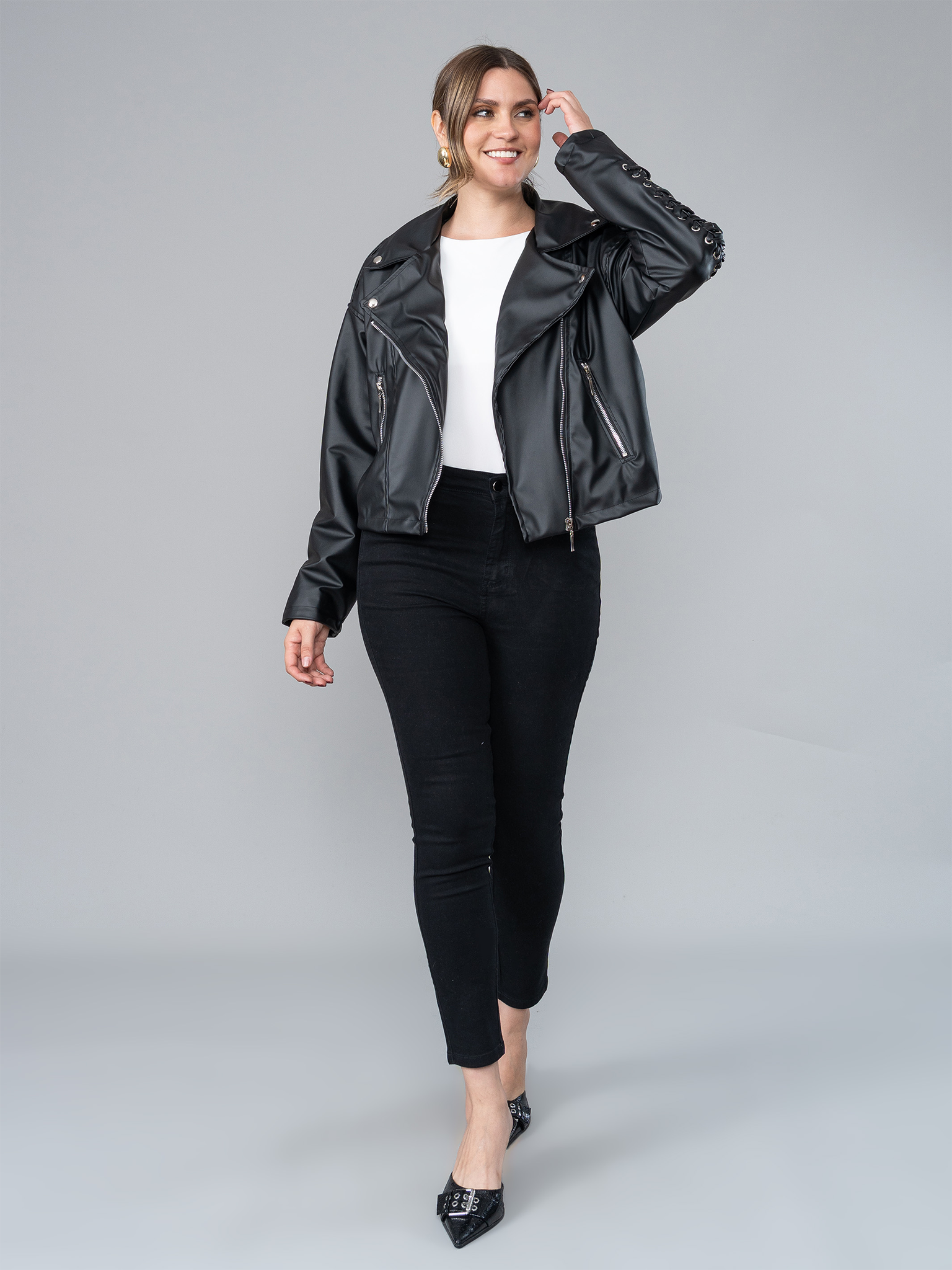 Casaca Amelie Negra en Cuerina