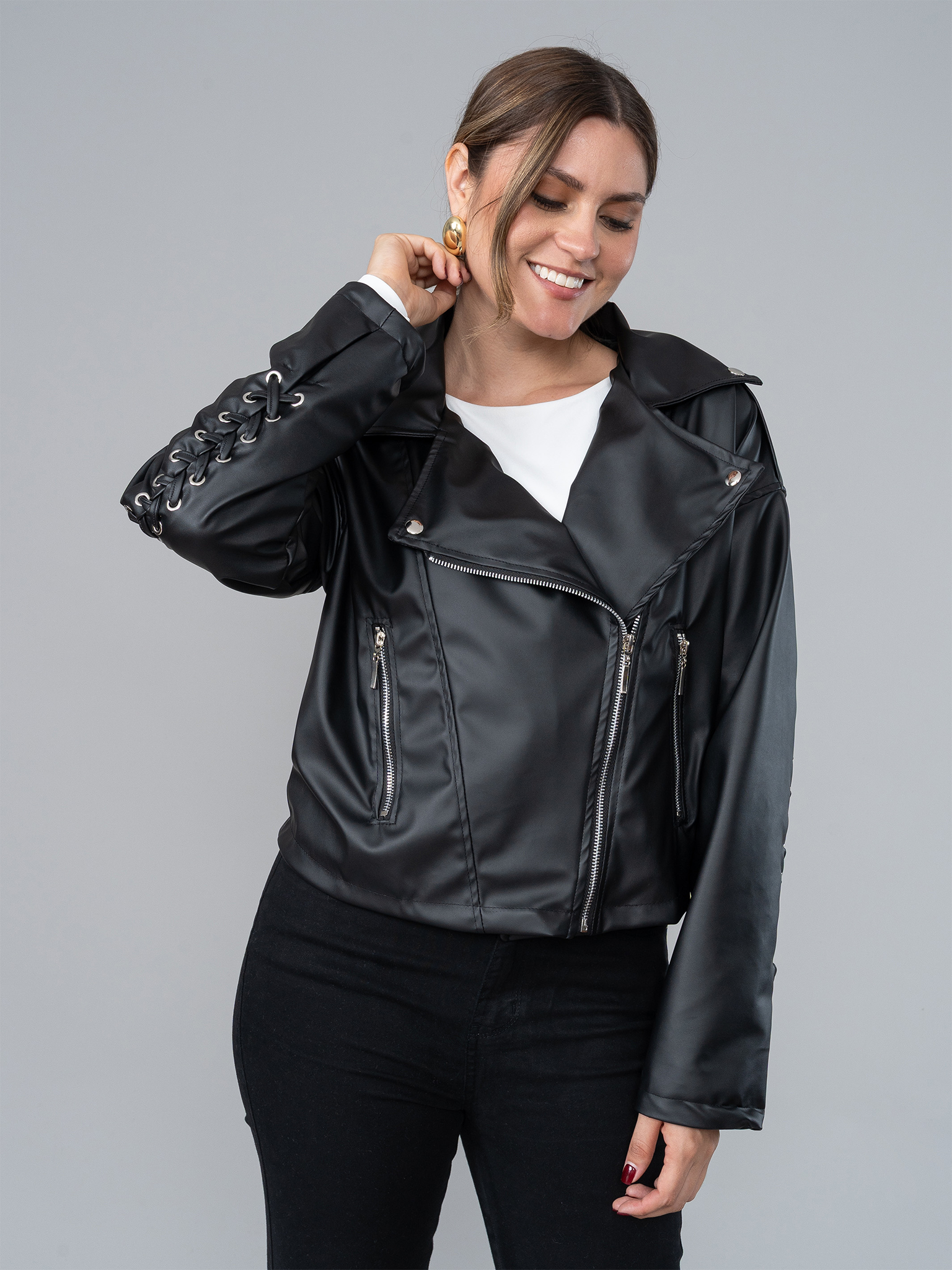 Casaca Amelie Negra en Cuerina