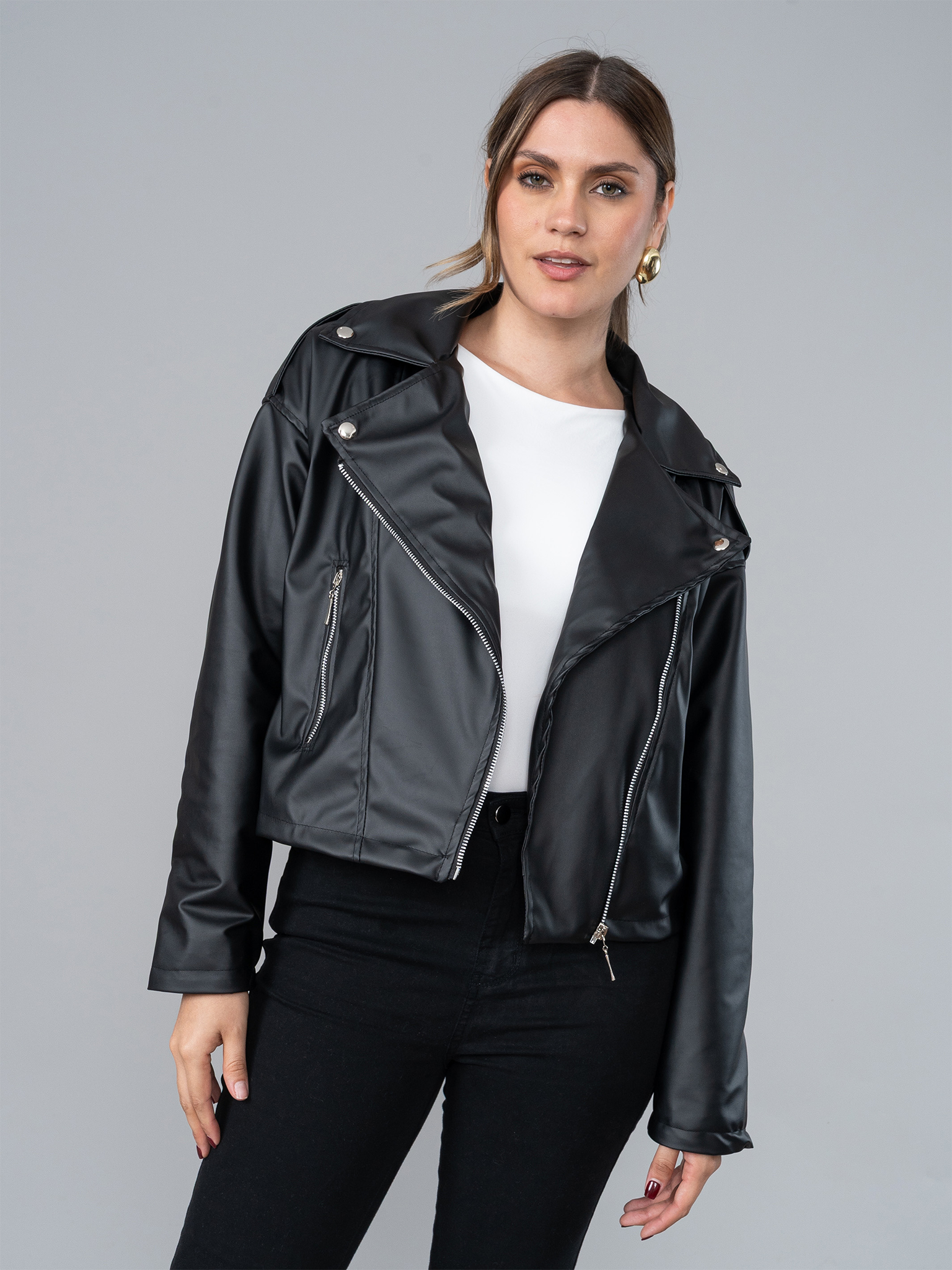 Casaca Amelie Negra en Cuerina