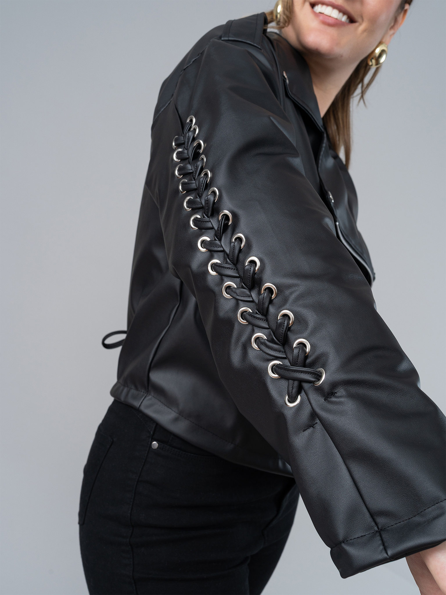Casaca Amelie Negra en Cuerina