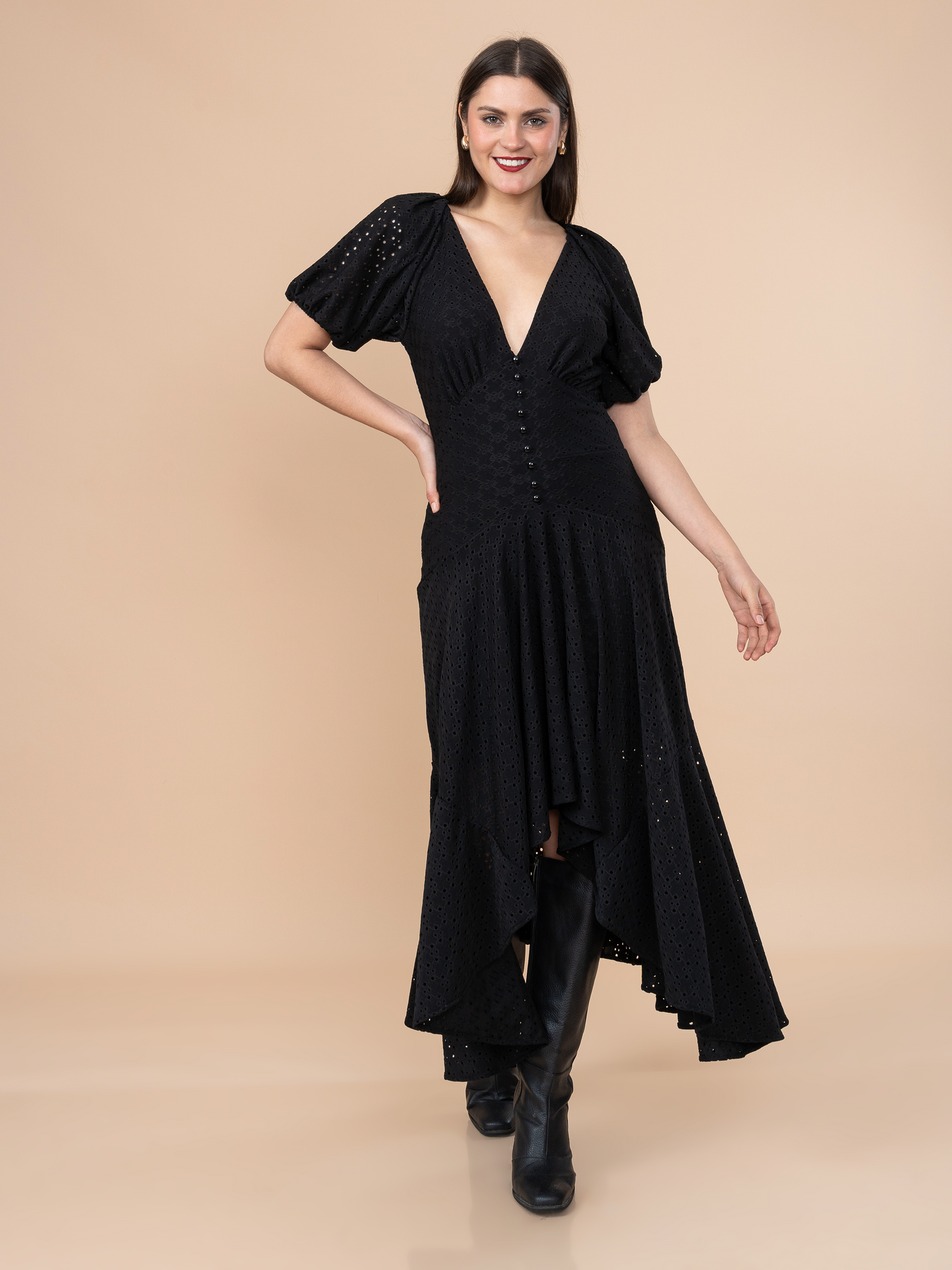 Vestido Broderie Negro