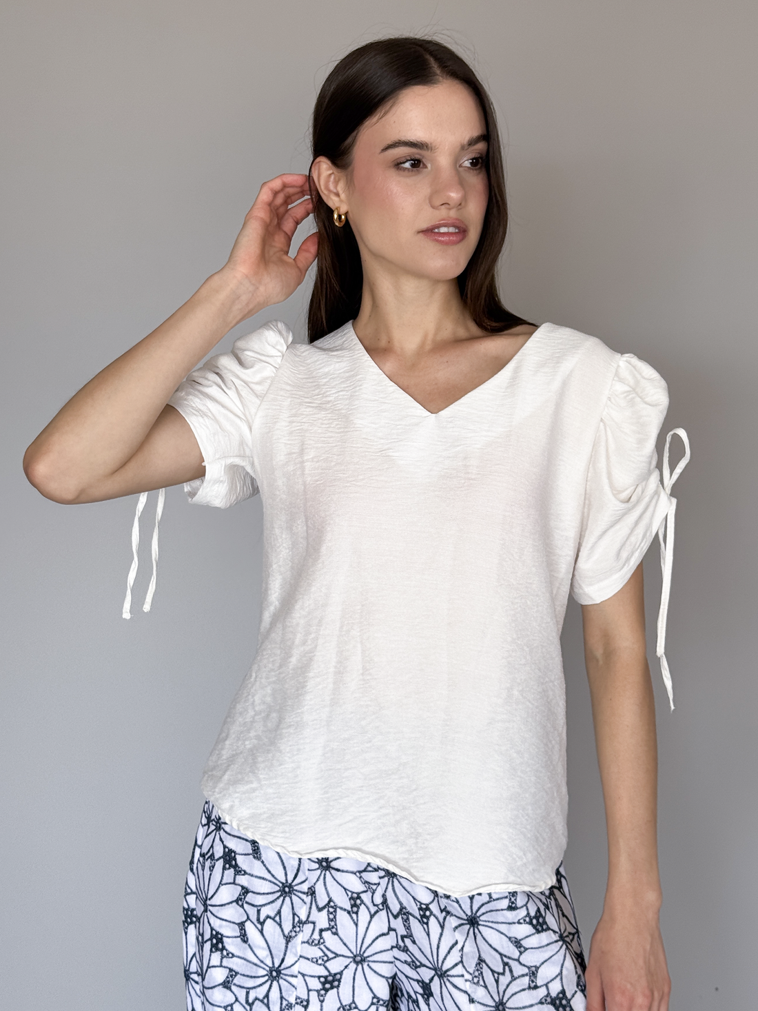 Blusa Emma Hueso 2.0