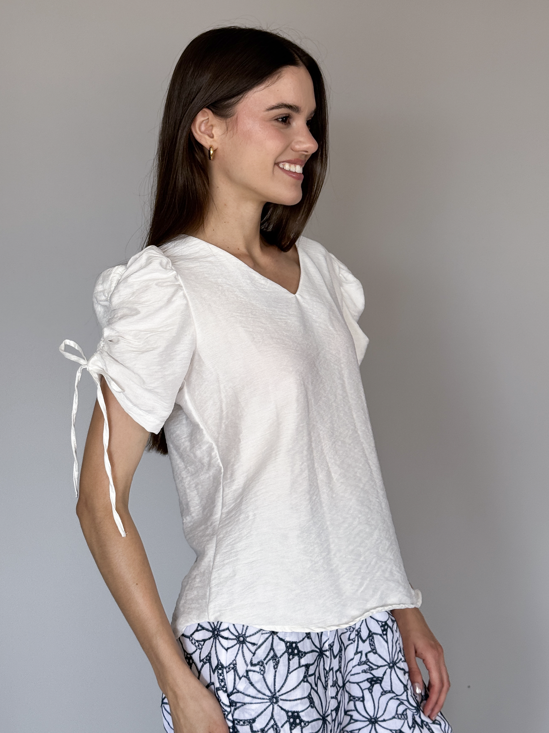 Blusa Emma Hueso 2.0