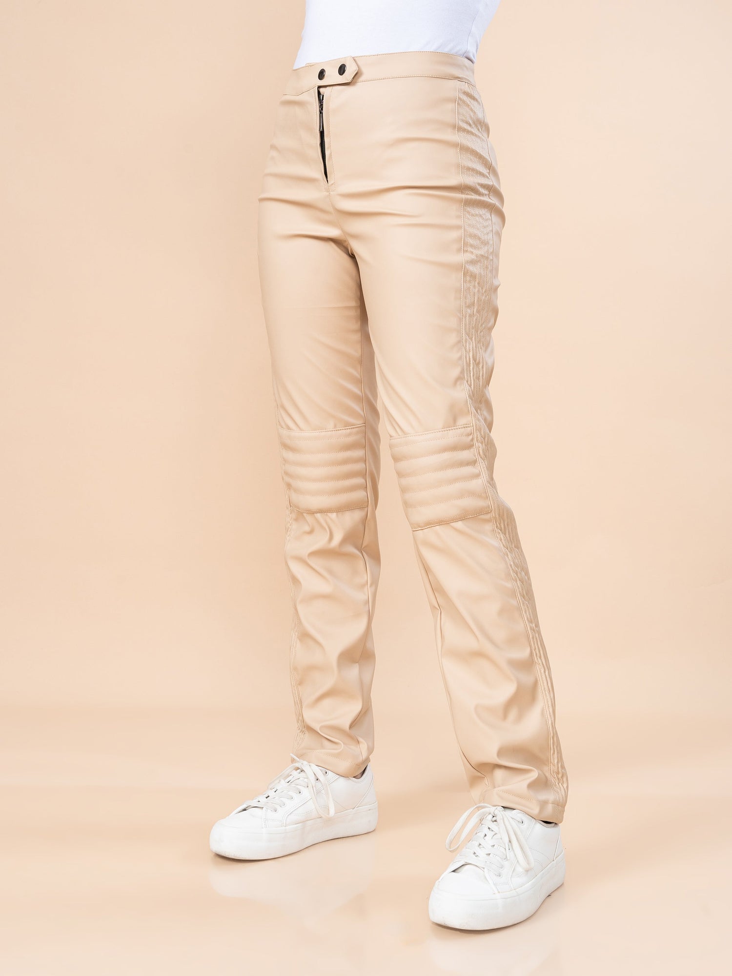 PANTALON EFECTO PIEL CATALINA	BEIGE S/M OUTLET 4784