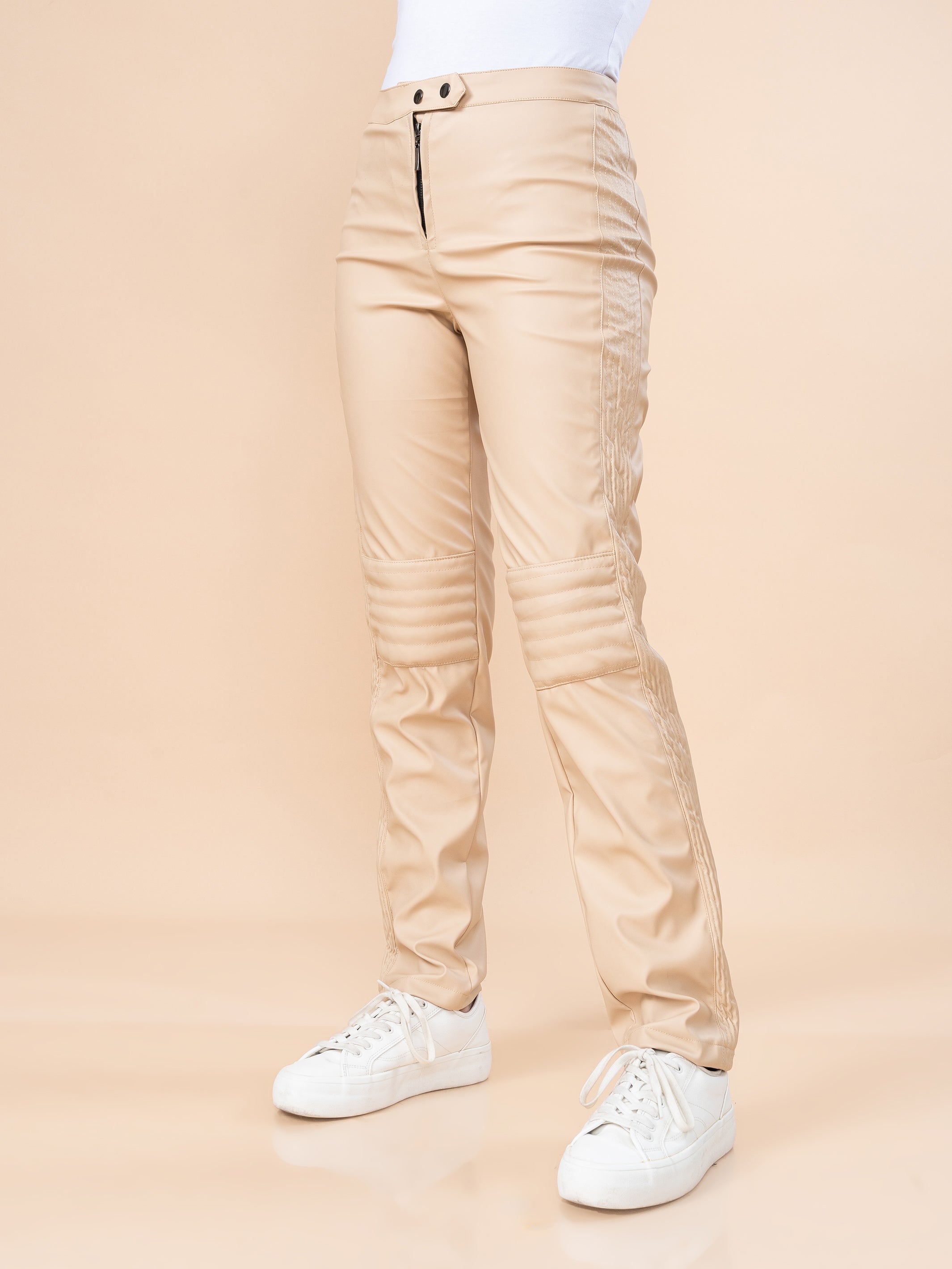 PANTALON EFECTO PIEL CATALINA	BEIGE S/M OUTLET 4784