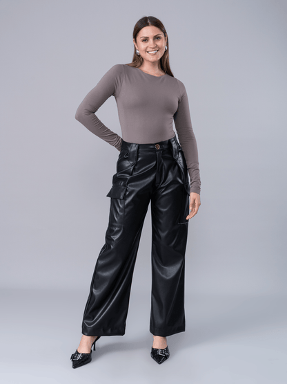 Cargo Efecto Piel Nathalia Negro - Pantalon de La Matier