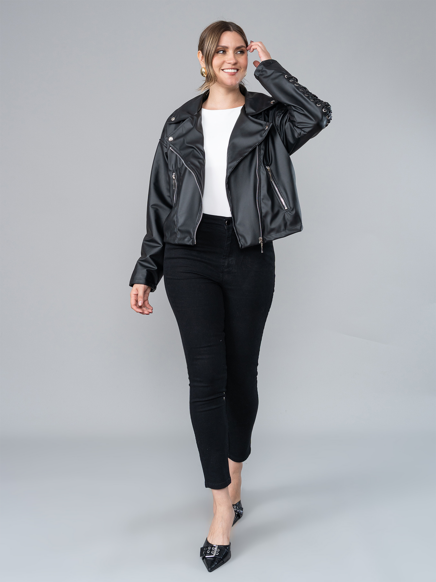 Casaca Amelie Negra en Cuerina