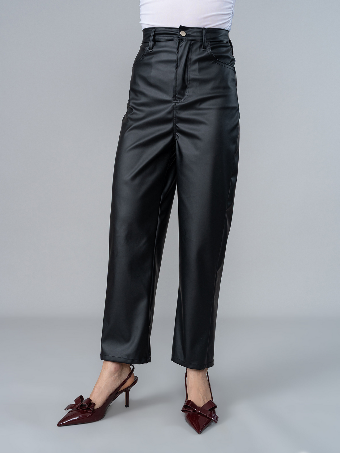 Pantalón Ani Negro en Cuerina