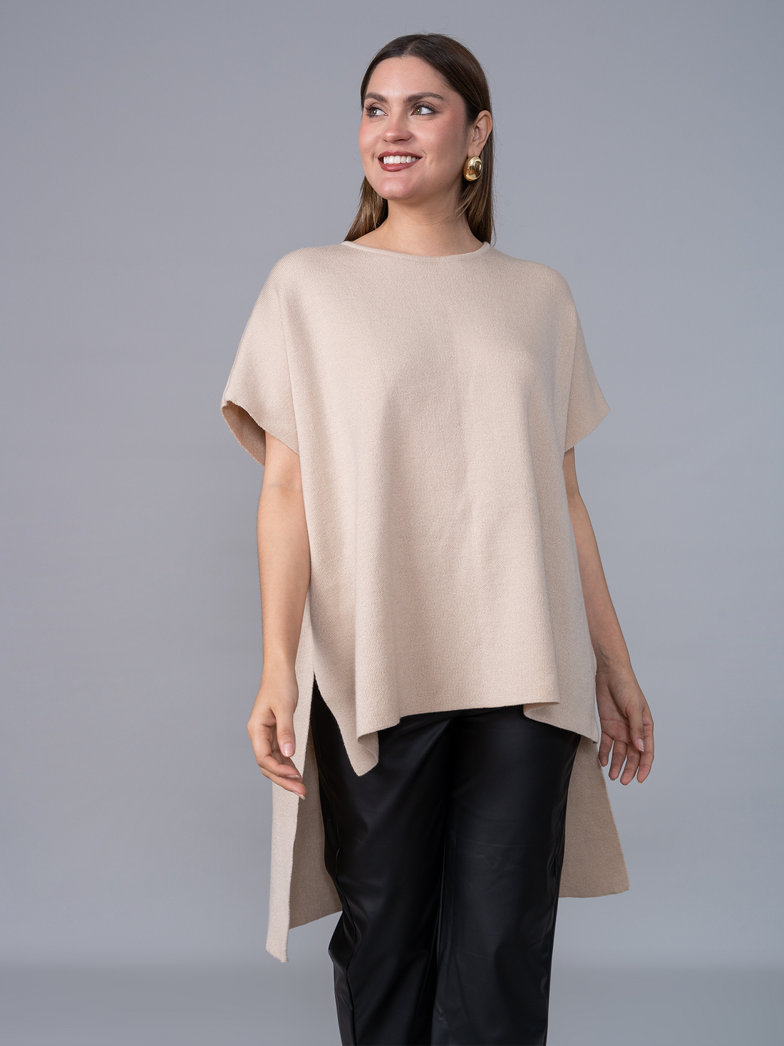 Poncho Tejido Lily Beige  2.0