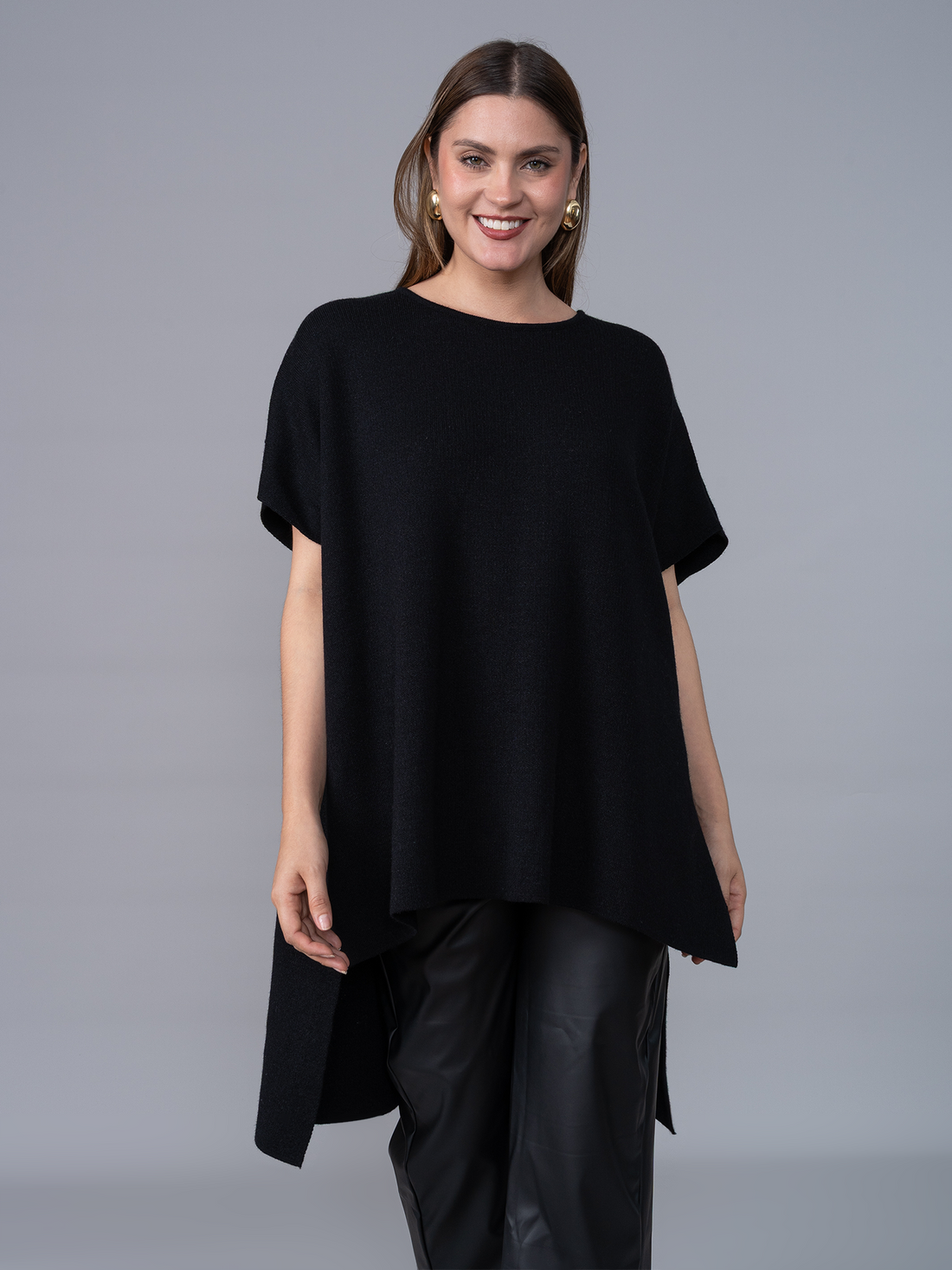 Poncho Tejido Lily Negro 2.0